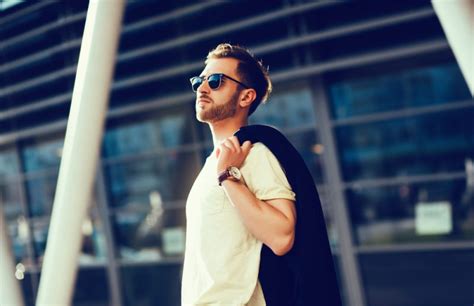 Libra Men in a Nutshell: 18 Personality Traits and Characteristics